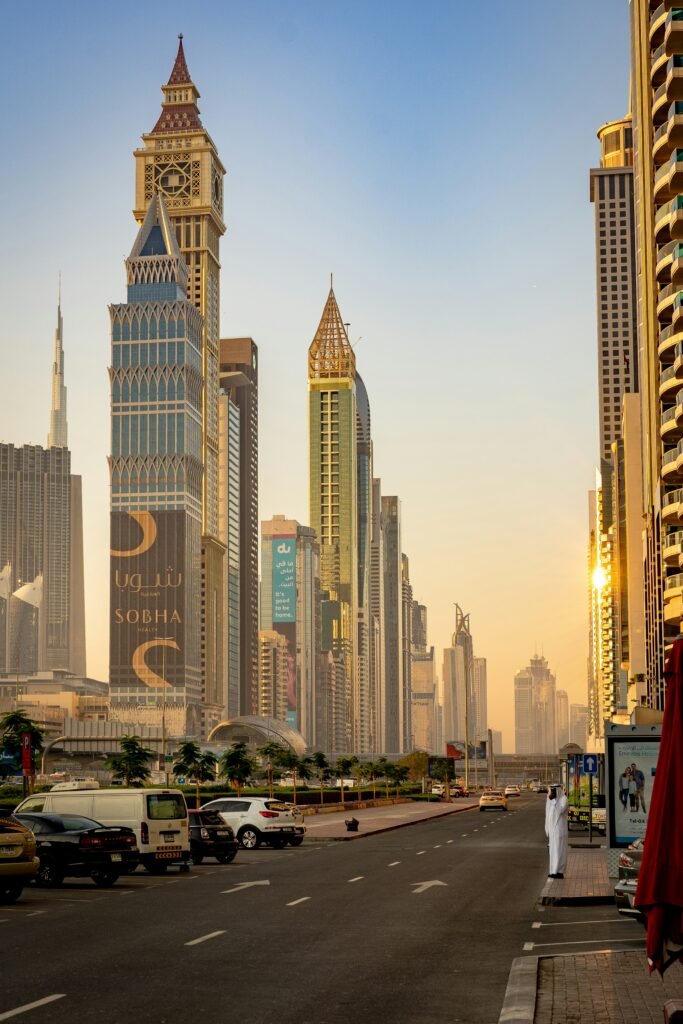UAE Careers for International Workers: Popular Jobs, Work Permits and Hiring Tips
